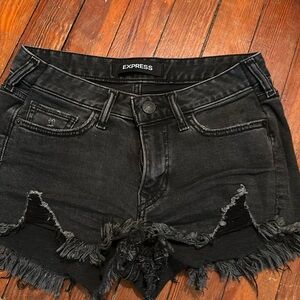 Black express shorts